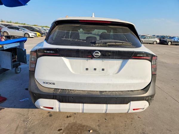 2025 NISSAN KICKS