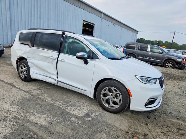 2023 CHRYSLER PACIFICA