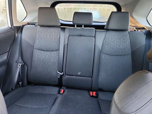 2022 TOYOTA RAV4 XLE — SUVN