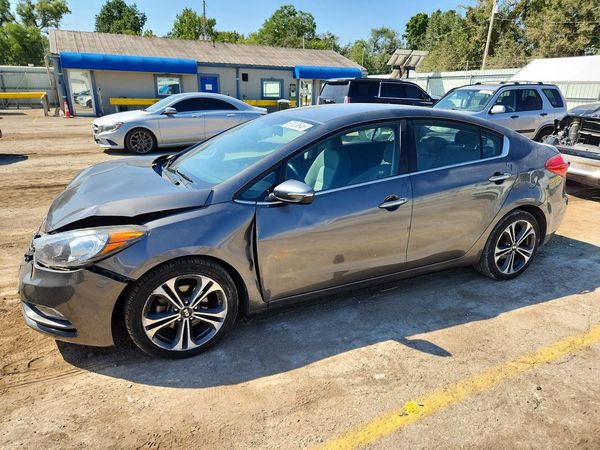 2014 KIA FORTE