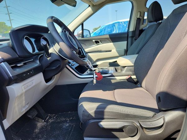2023 KIA CARNIVAL