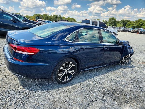 2021 VOLKSWAGEN PASSAT SE