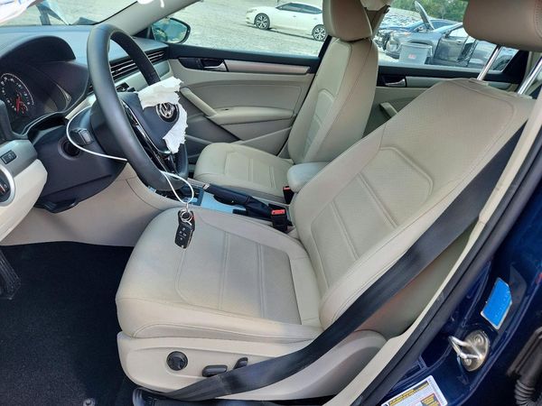 2021 VOLKSWAGEN PASSAT SE