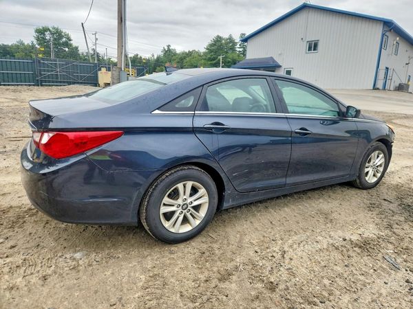 2013 HYUNDAI SONATA GLS/ GLS Popular