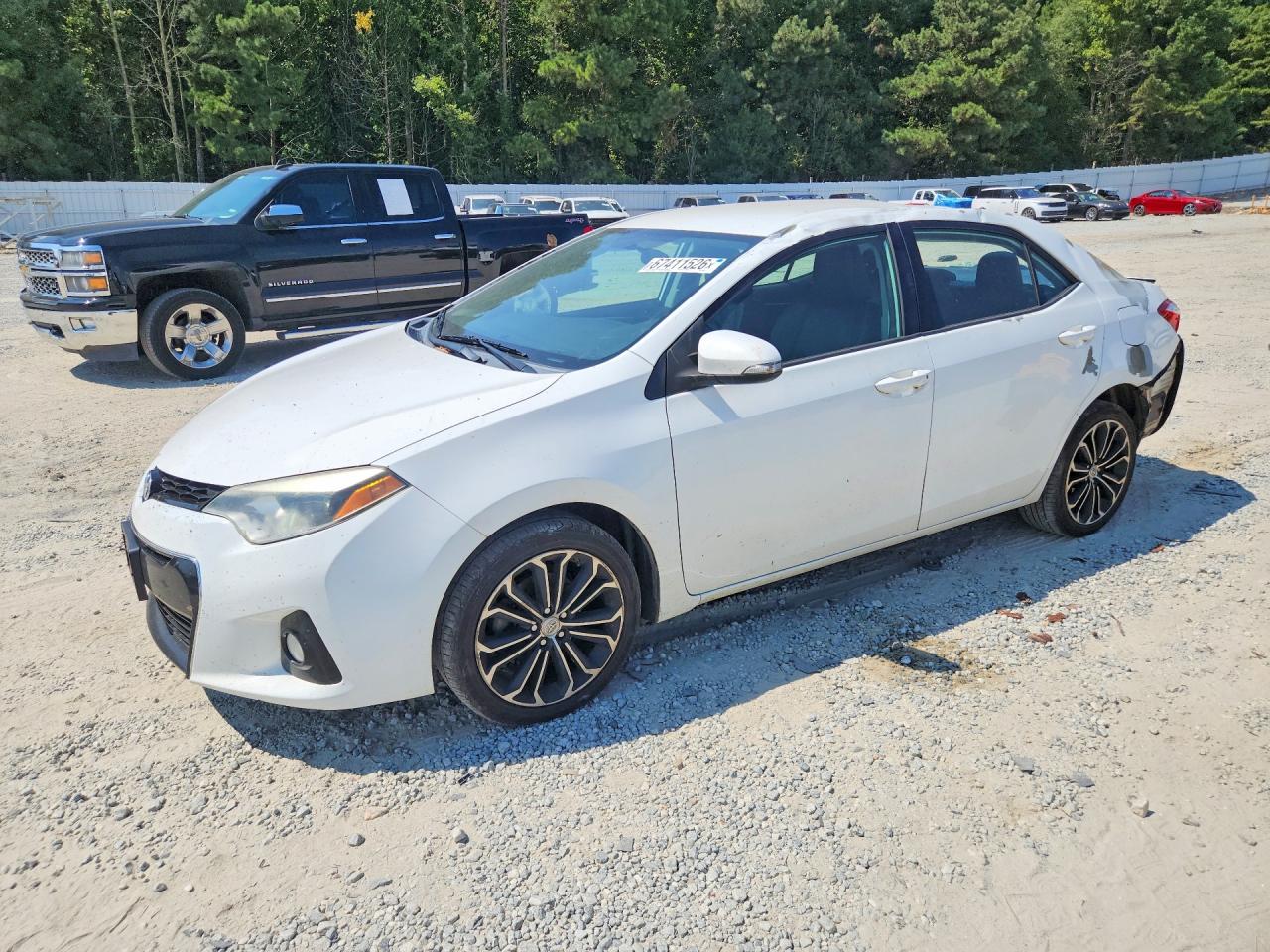 2016 TOYOTA COROLLA