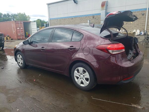 2017 KIA FORTE