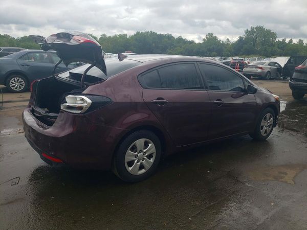 2017 KIA FORTE