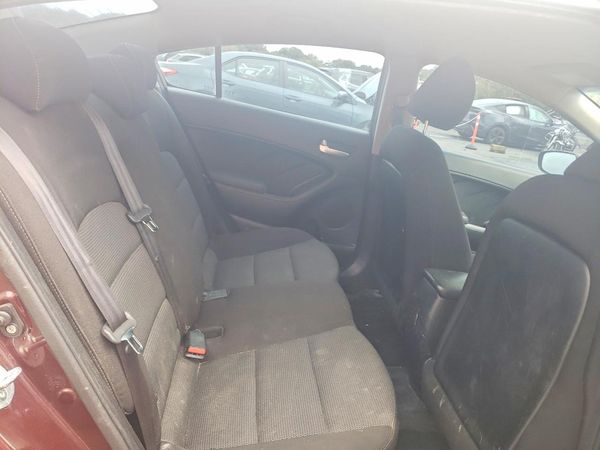 2017 KIA FORTE