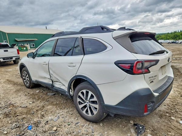 2020 SUBARU OUTBACK Premium
