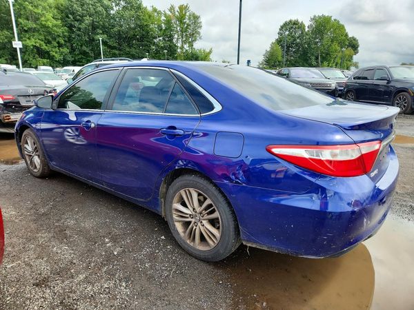 2015 TOYOTA CAMRY