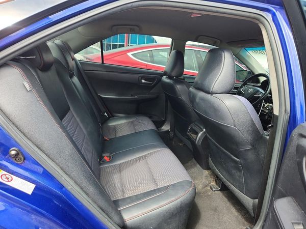 2015 TOYOTA CAMRY