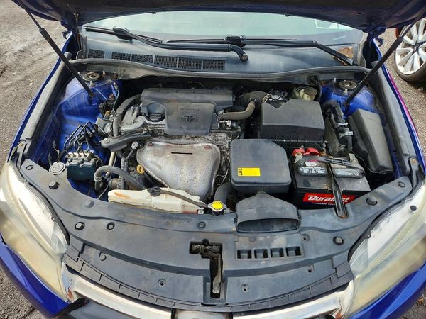 2015 TOYOTA CAMRY