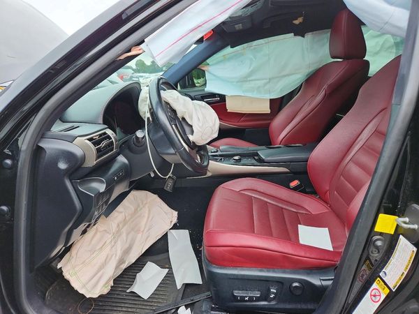 2015 LEXUS IS