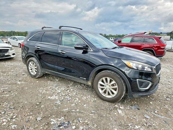 2017 KIA SORENTO L, LX