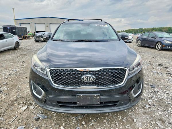 2017 KIA SORENTO L, LX