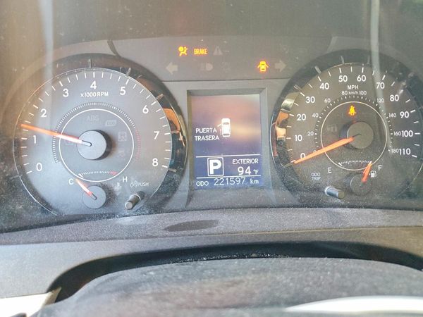 2016 TOYOTA SIENNA