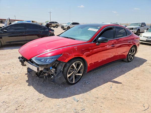 2022 HYUNDAI SONATA