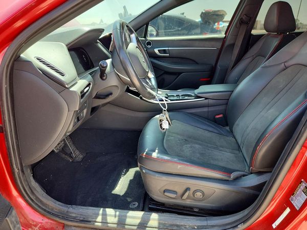 2022 HYUNDAI SONATA