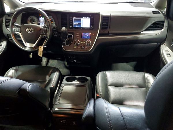 2020 TOYOTA SIENNA S grade