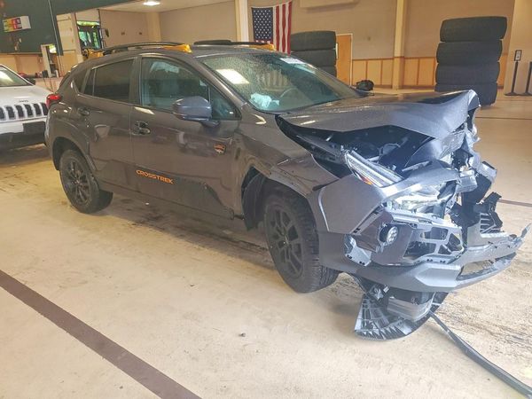 2025 SUBARU CROSSTREK Wilderness — Passenger 3/4
