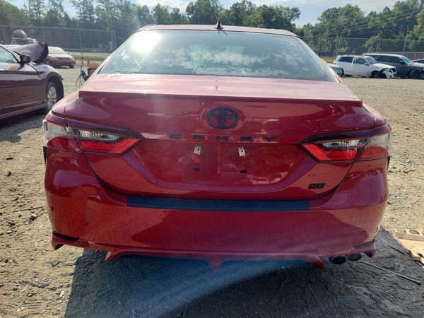 2021 TOYOTA CAMRY