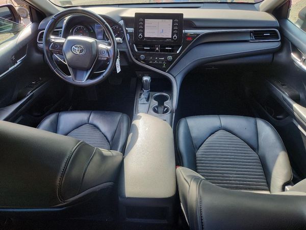 2021 TOYOTA CAMRY