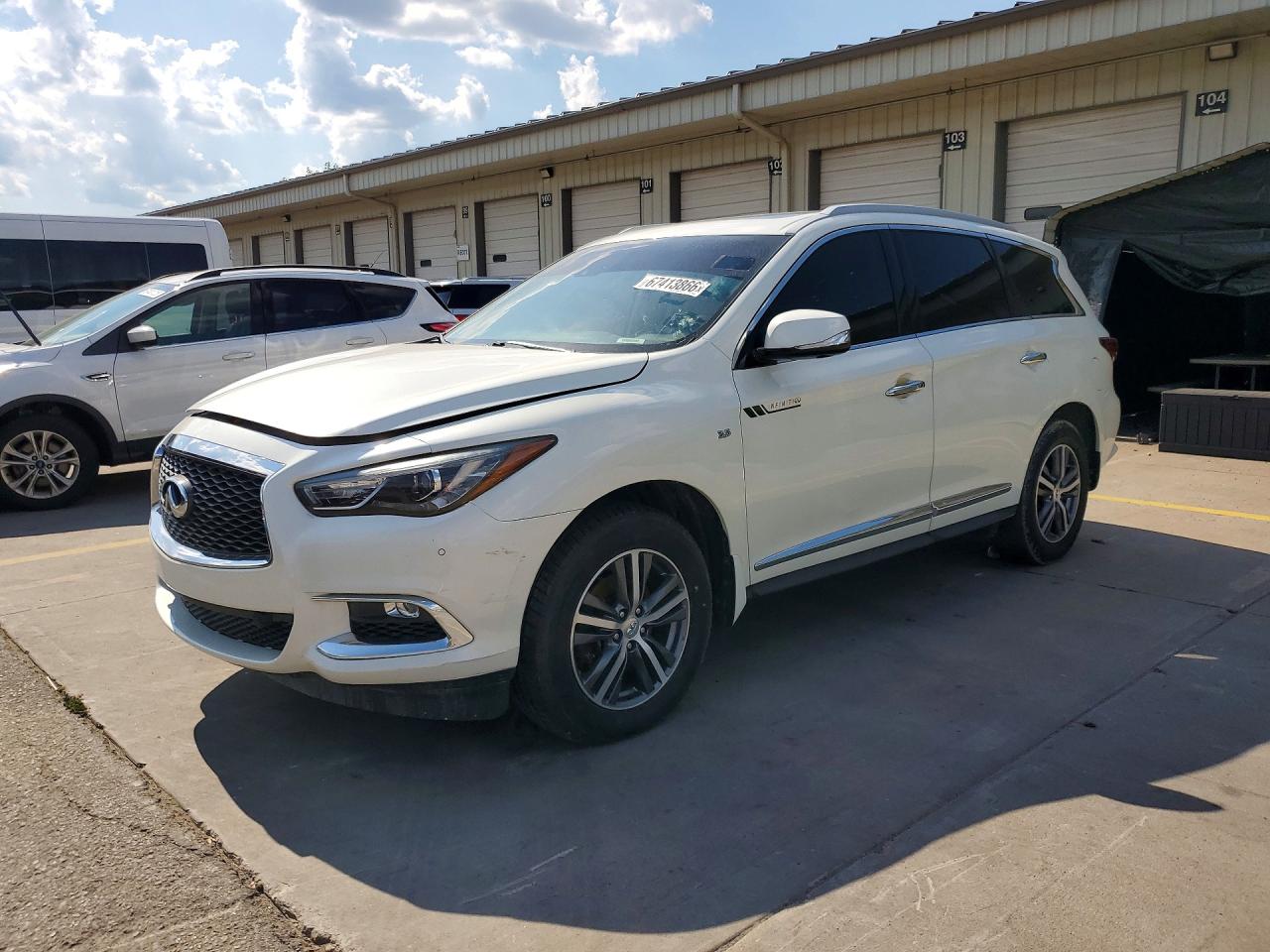 2020 INFINITI QX60 — Front 3/4