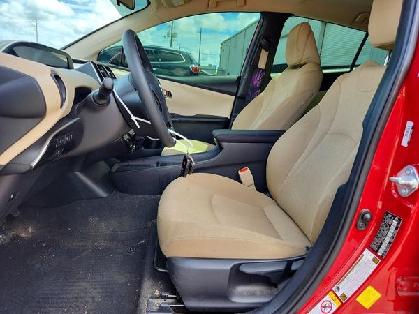 2021 TOYOTA PRIUS