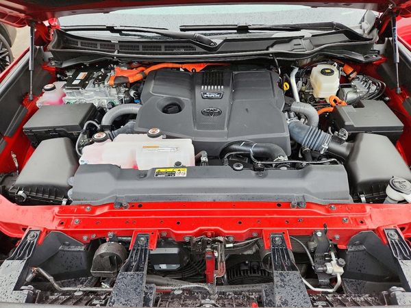 2025 TOYOTA SEQUOIA