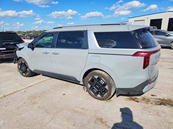 2026 KIA CARNIVAL