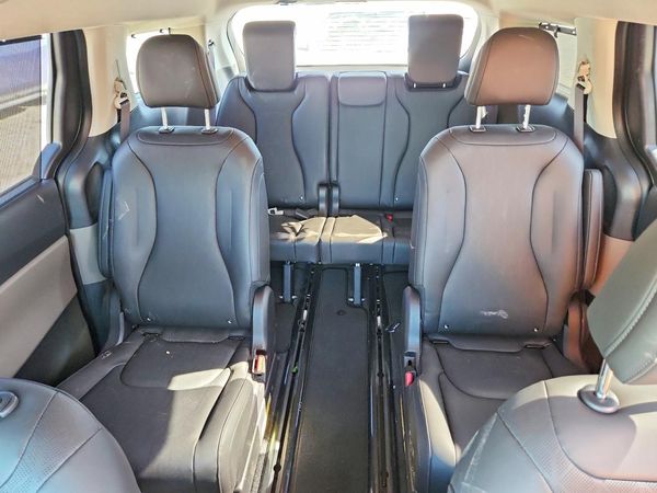 2026 KIA CARNIVAL