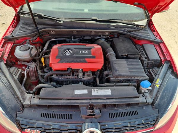 2018 VOLKSWAGEN GTI S, SE, Autobahn