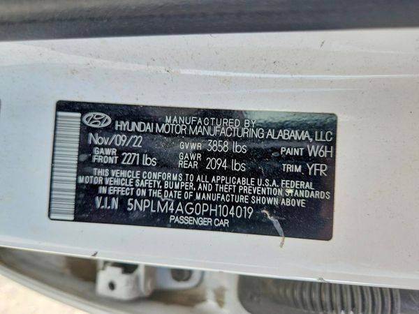 2023 HYUNDAI ELANTRA SEL