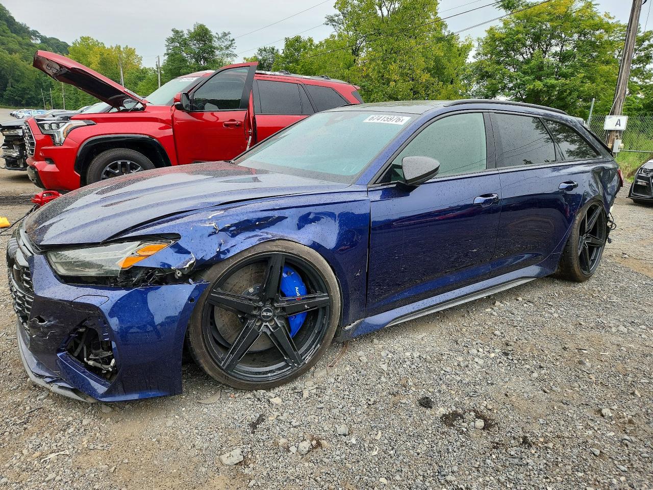 2021 AUDI RS6