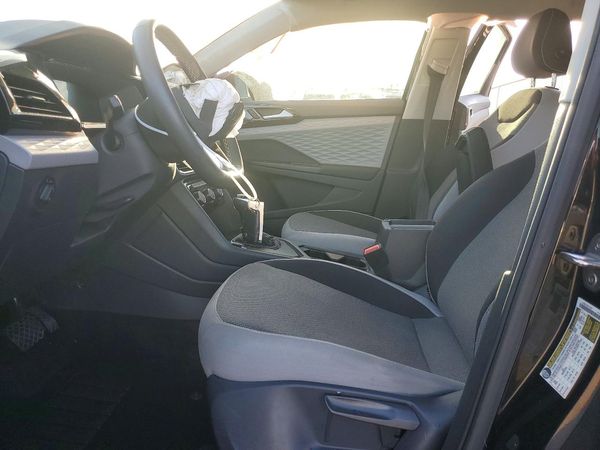2023 VOLKSWAGEN TAOS