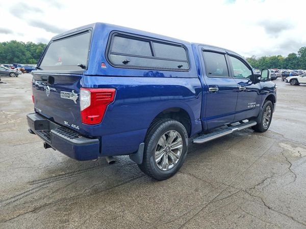 2019 NISSAN TITAN