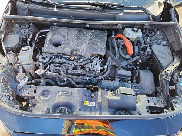 2021 TOYOTA RAV4 XLE Premium HV — Engine bay