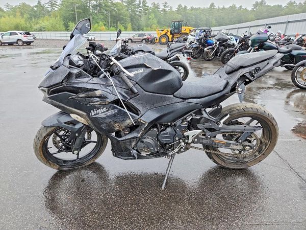 2026 KAWASAKI EX500
