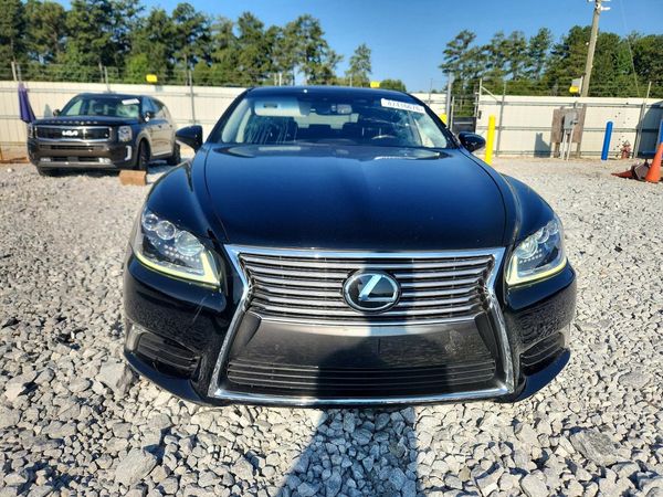 2017 LEXUS LS 460