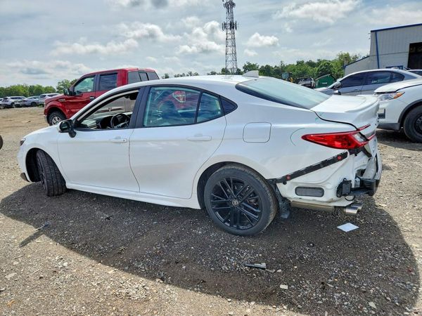 2025 TOYOTA CAMRY
