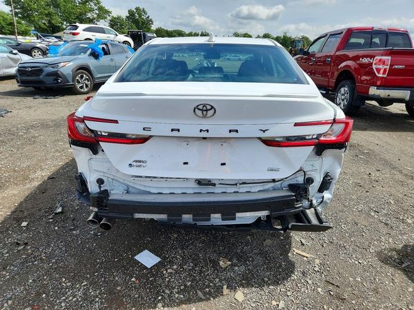 2025 TOYOTA CAMRY