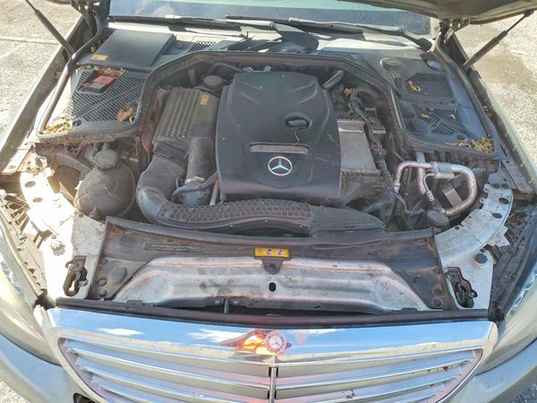 2015 MERCEDES-BENZ C