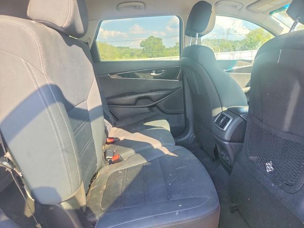 2020 KIA SORENTO L, LX, S