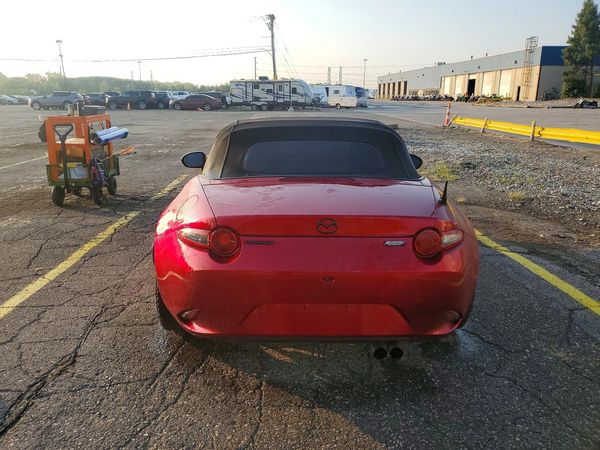 2022 MAZDA MX-5 MIATA