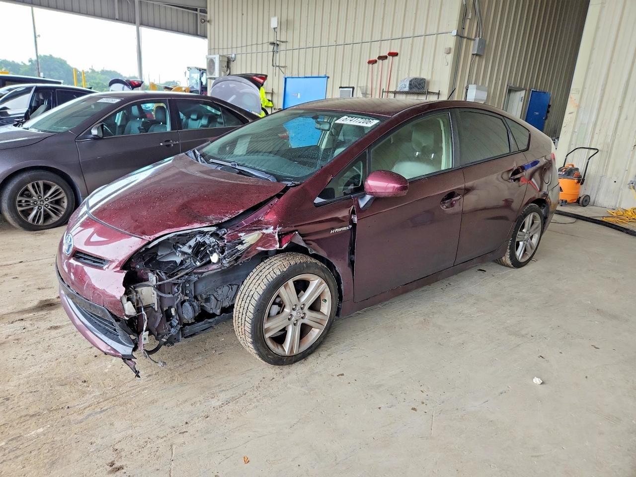 2013 TOYOTA PRIUS