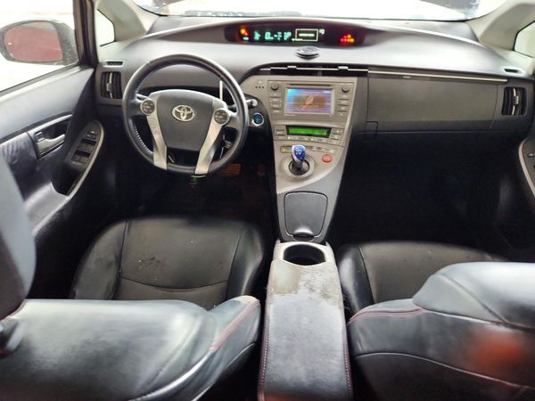 2013 TOYOTA PRIUS