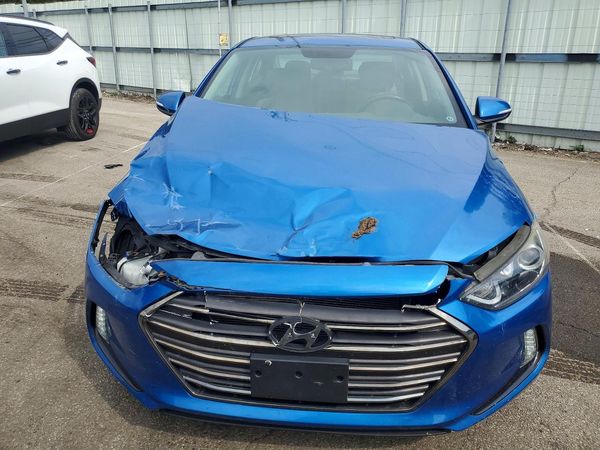2017 HYUNDAI ELANTRA