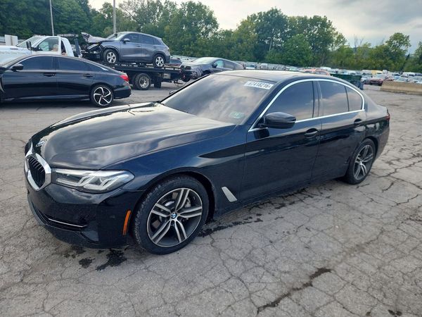 2021 BMW 530