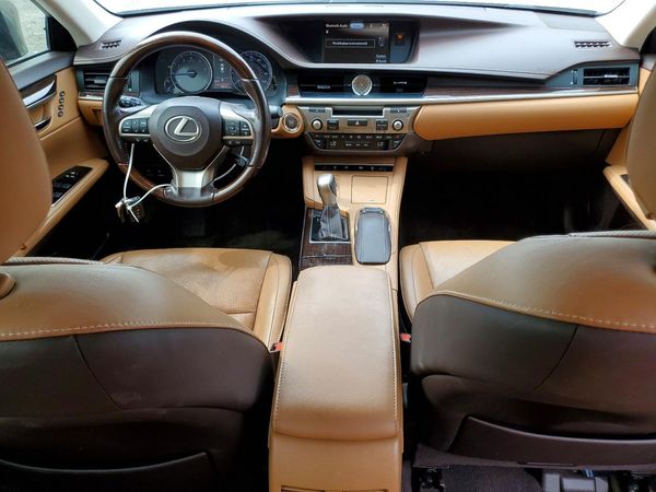 2017 LEXUS ES 350