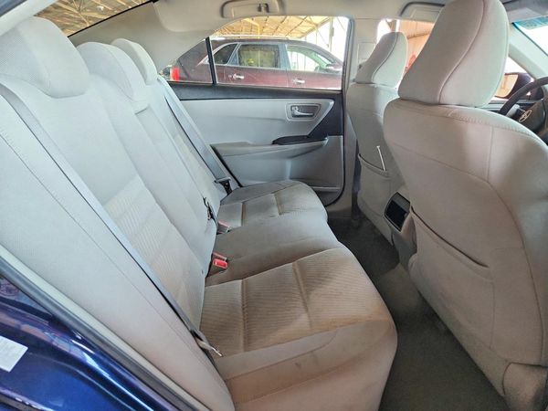 2016 TOYOTA CAMRY